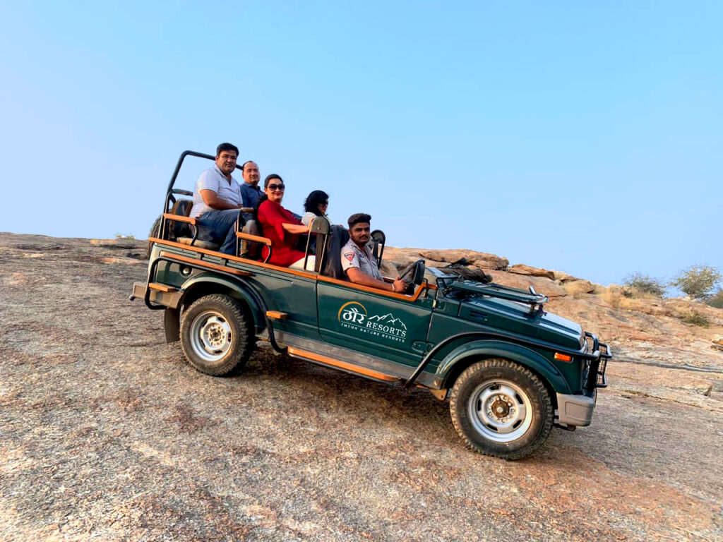 jawai leopard safari 
